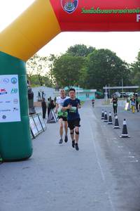 BIB: 1130
                            <button type="button" onclick="openModal(3633235)" class="btn btn-primary btn-sm float-right btn-popup" data-toggle="modal" data-target=".modal-high-quality">
                        <i class="fas fa-shopping-cart"></i> Add to Cart
                    </button>
                                            <button type="button" onclick="isThisMe(3633235, true)" class="btn btn-success btn-sm float-right btn-popup btn-isme hidden" data-toggle="tooltip" data-placement="bottom" title="นี่คือรูปของคุณใช่ไหม คลิกที่นี่เพื่อเอาเข้าอัลบั้ม">
                        <i class="fas fa-plus"></i> Add to album
                    </button>
                    <button type="button" onclick="isThisMe(3633235, false)" class="btn btn-warning btn-sm float-right btn-popup btn-isnotme hidden">
                        <i class="fas fa-ban"></i> Remove from album
                    </button>